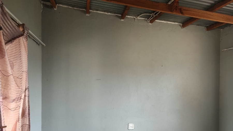 6 Bedroom Property for Sale in Swartruggens North West